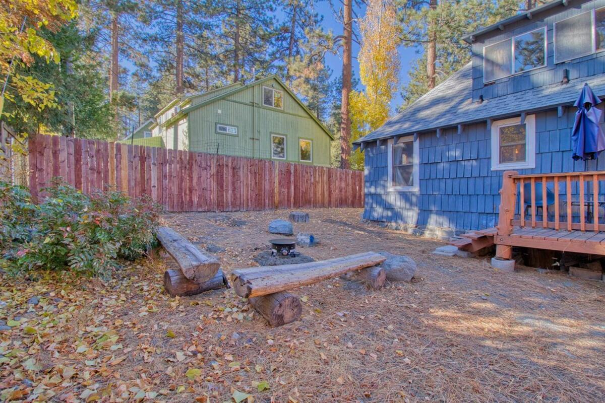 Ray'S Dear Cottage Wrightwood Exterior photo