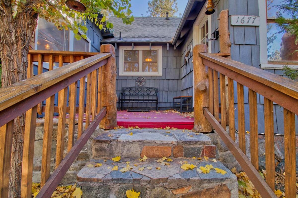 Ray'S Dear Cottage Wrightwood Exterior photo
