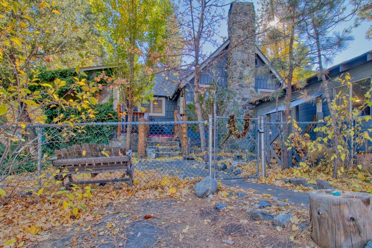 Ray'S Dear Cottage Wrightwood Exterior photo